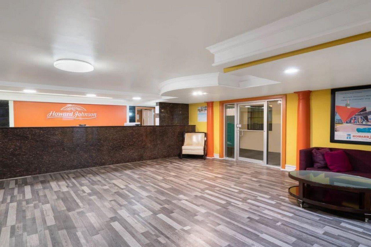 Howard Johnson By Wyndham Atlanta College Park Екстериор снимка