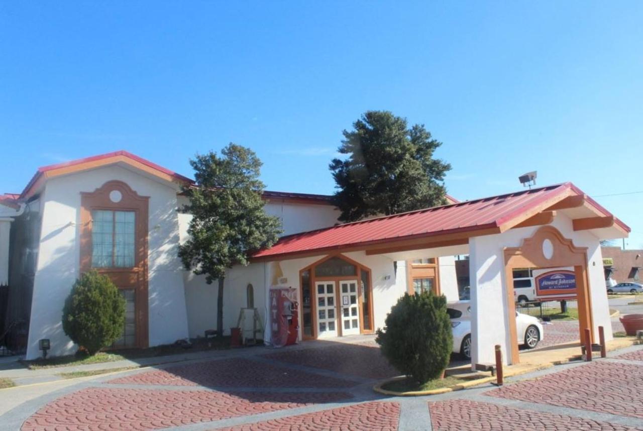 Howard Johnson By Wyndham Atlanta College Park Екстериор снимка