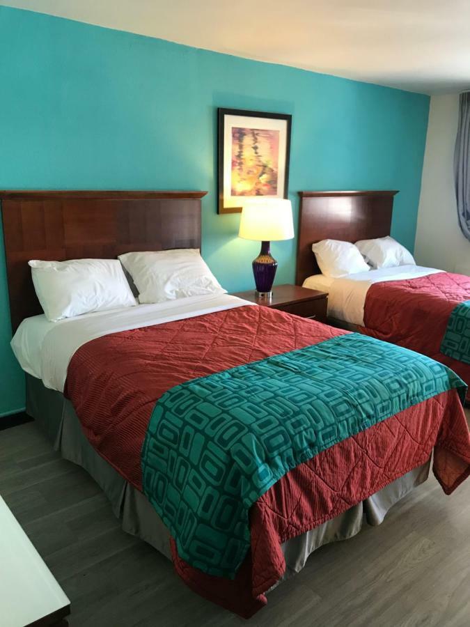 Howard Johnson By Wyndham Atlanta College Park Екстериор снимка