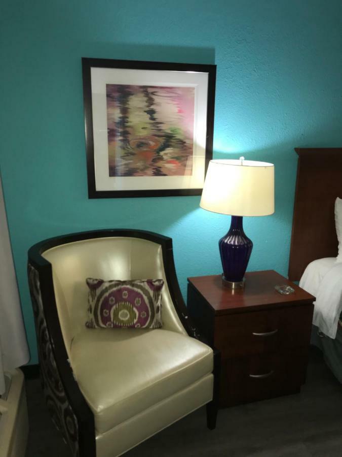 Howard Johnson By Wyndham Atlanta College Park Екстериор снимка